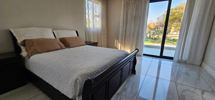 5 Bedroom Property for Sale in The Islands Estates North West